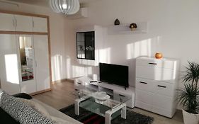 Apartment White